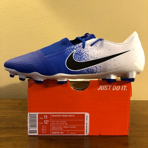 mens soccer cleats size 11